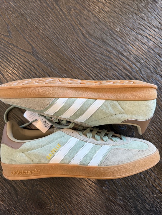 adidas Other - adidas Originals Gazelle Indoor Silver Green Men size 10 new